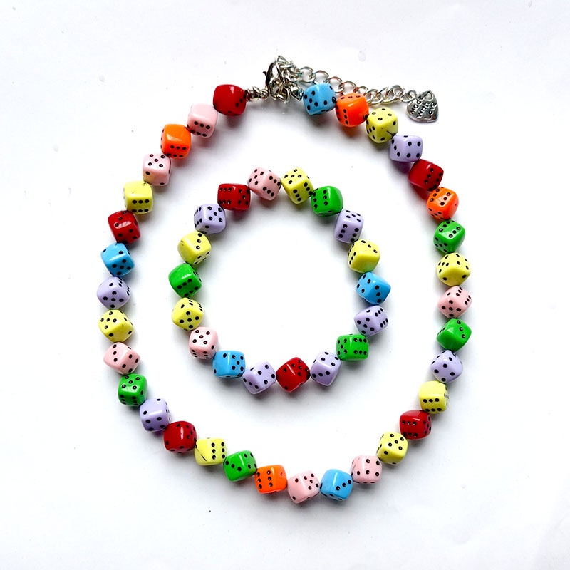 Melempar dadu warna-warni perhiasan set acrylic mini dadu gelang kalung