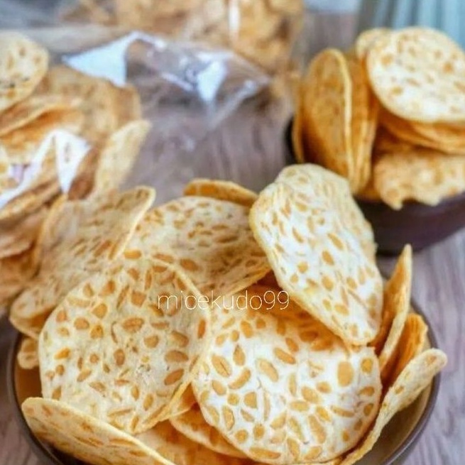 

KERIPIK TEMPE SPESIAL OVEN 250GR / KRIPIK SNACK CAMILAN CHIPS BALI