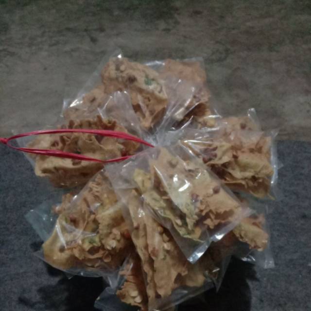 

Peyek kacang
