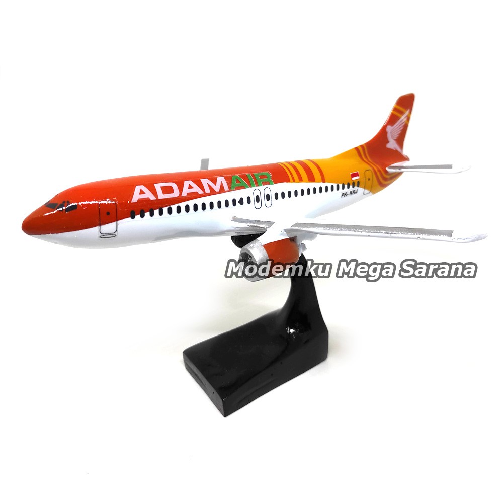 Diecast Miniatur Pesawat Terbang Adam Air 20x17x12cm - Fiber Glass