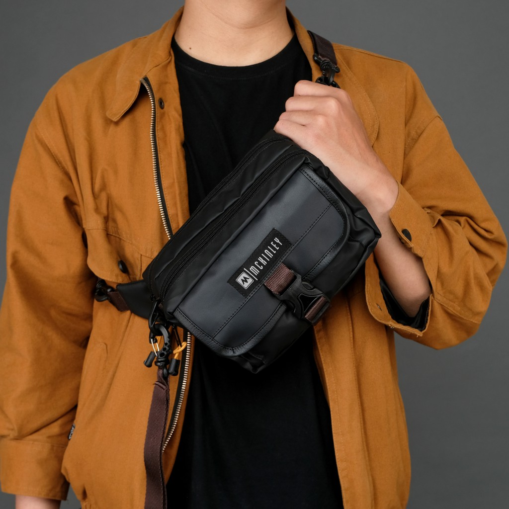 Moria Black | Tas Slempang Hitam Pria Bahu Multifungsi Sling Pouch Mini Waistbag | FORIND x McKinley