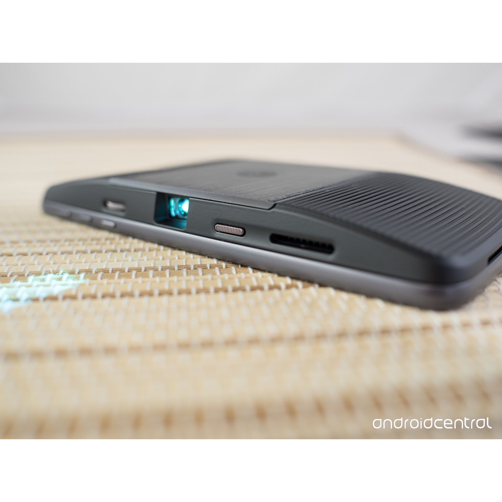 Proyektor Original Motorola Motomods Insta Share Projector Moto Z Play Z2 Shopee Indonesia