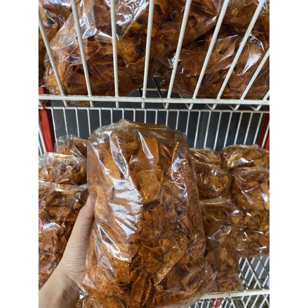 

Kripset / keripik singkong pedas