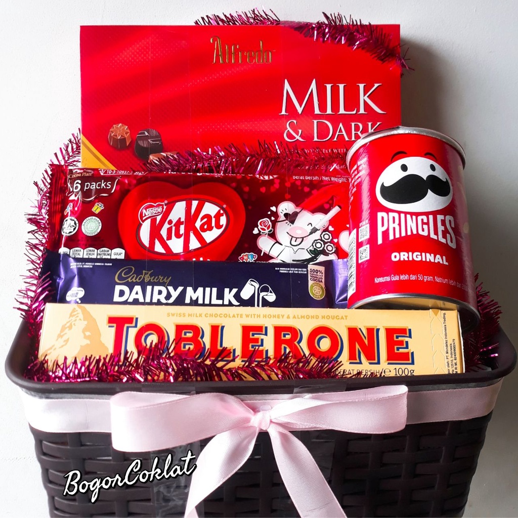 

Parcel Coklat Valentine 270k