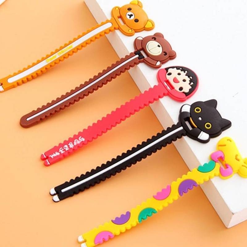 [Multifunction PVC Cable Strap Ties] [Creative Cute Cartoon Headphone Winder Hub ][Reusable Cable Winder Clip Suitable for Home, Office Cables Line Organize] [Cable Line Management Tools]