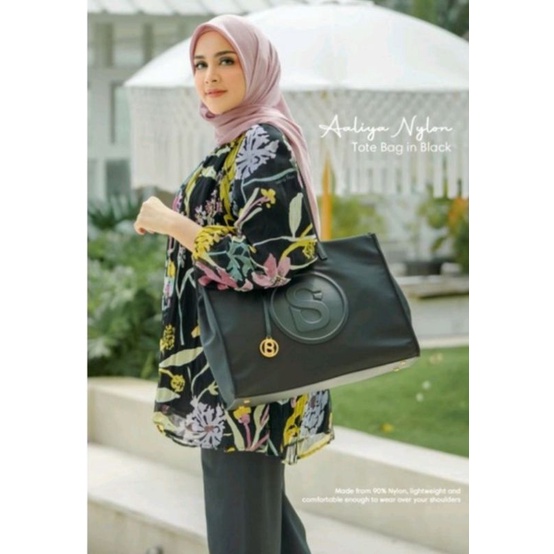AALIYA NYLON BLACK BAG BUTTONSCARVES