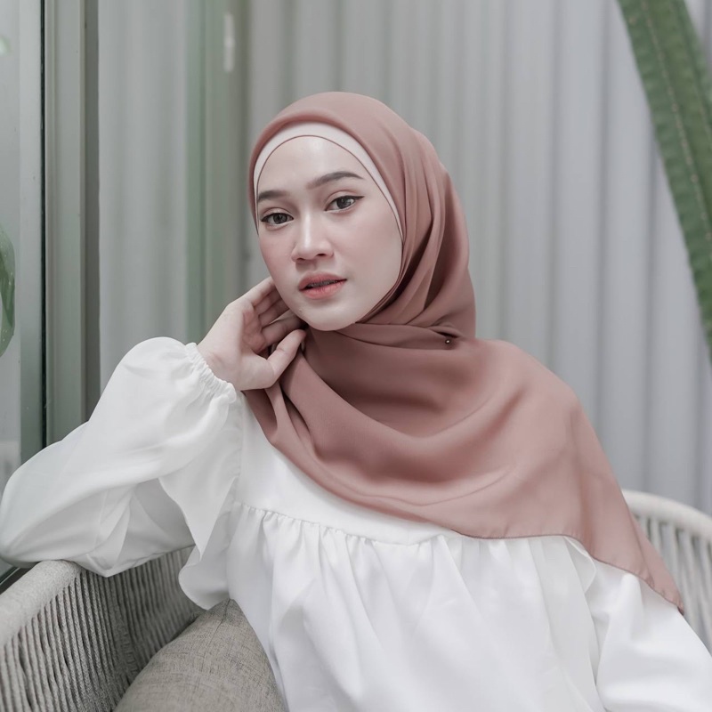 HIJAB BELLA SQUARE / HIJAB POLYCATTON-Brunette