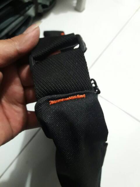 Tas Selempang Kasual Pria Slingbag Distro Original