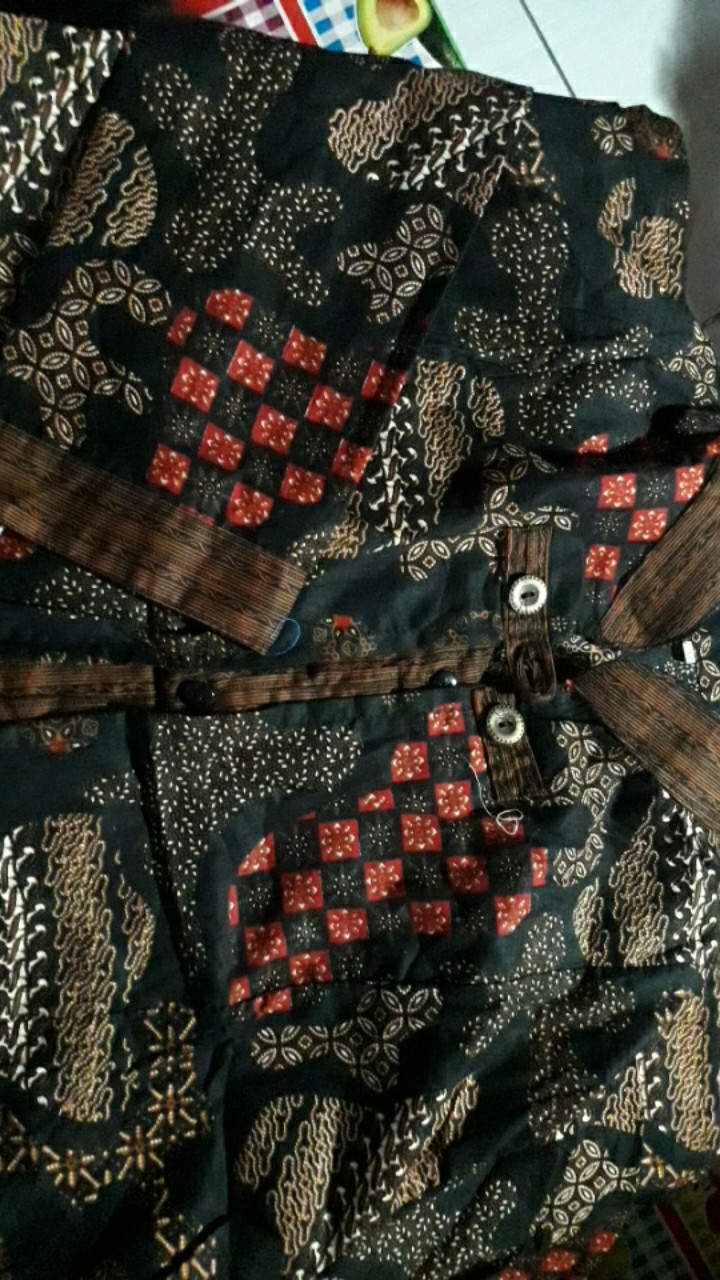 Atasan Batik Dolby Dolbi Dobby Doby Tenun Sutra Tulis Halus Katun Atbm Baron ,sarombit Atasan Batik