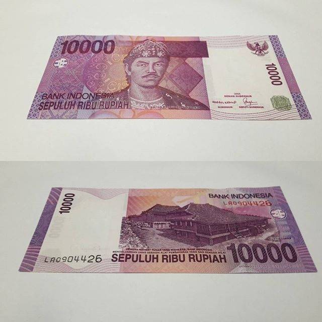 Uang 10.000 Tanpa bintik