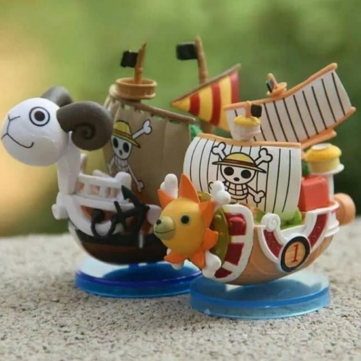 MINIATUR KAPAL ONE PIECE GOING MERRY THOUSAND SUNNY