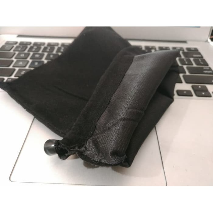 Kain Flanel Headphone Pouch Tempat Dompet Sarung 15x20 cm