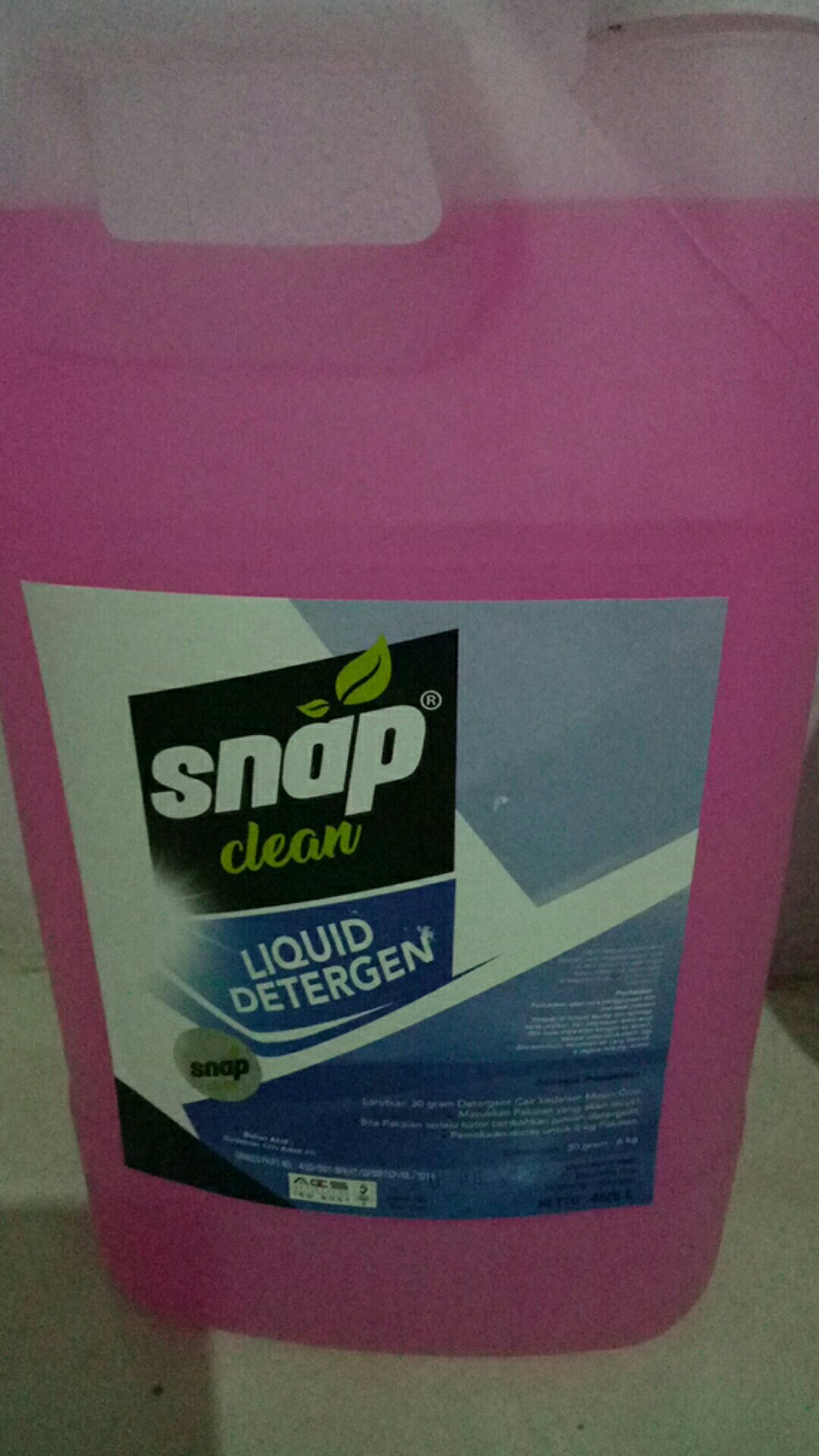Liquid Detergen Deterjen Sabun Cuci Pakaian Cair Untuk Mesin Cuci 4 Liter Snap Clean Bukan Rinso