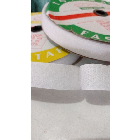 

PEREKAT/ VELCRO Merk Toyama 2,5cm