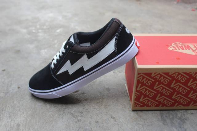 Siap Kirim Sepatu Vans Oldskool Bw N All White Sket Sekolah Olahraga Santai Sport Murah.,..