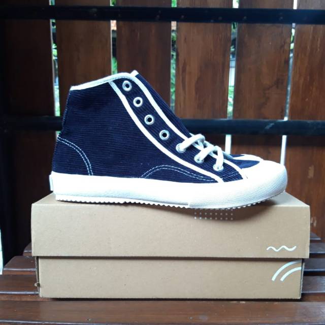 Pijak bumi sakka hi navy