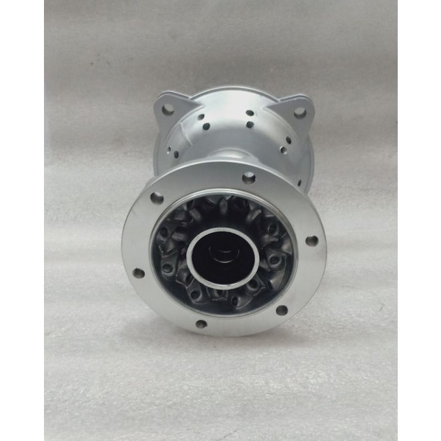 TROMOL BELAKANG KLX 150 H36 HOLE 36 SILVER POLOS