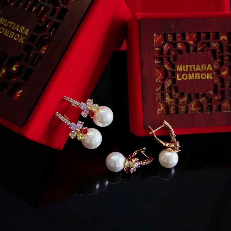 Anting lapis emas mutiara air tawar asli lombok Anting anting wanita Anting mutiara lombok asli Anti