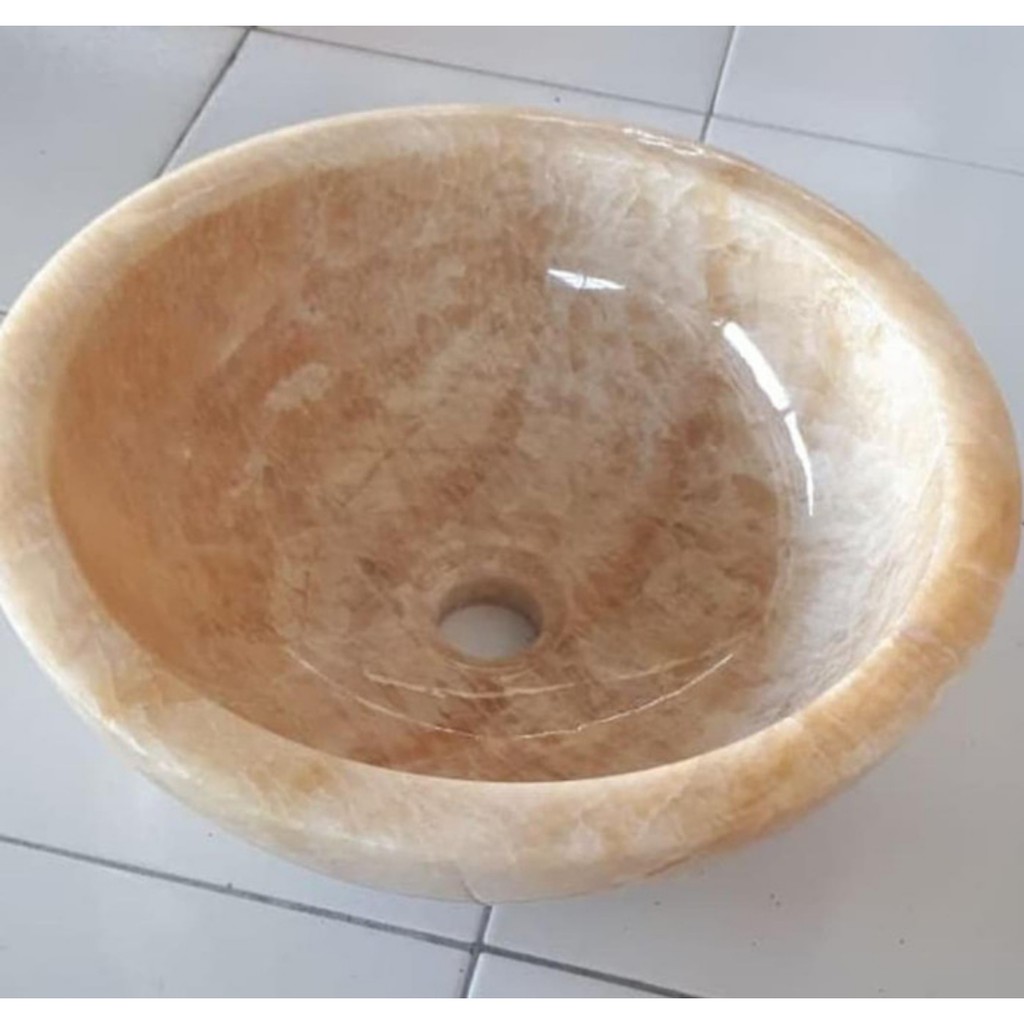 Wastafel bahan onyx khas Tulungagung