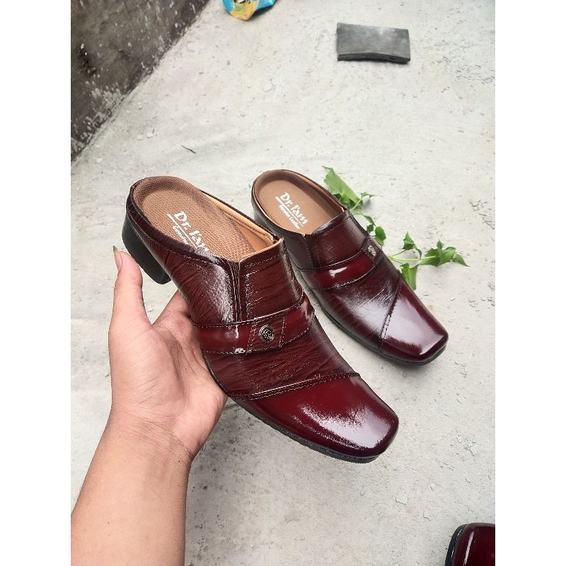 sepatu bustong formal kulit asli, sepatu bustong kulit asli,sepatu tutong kulit asli,sepatu kulit