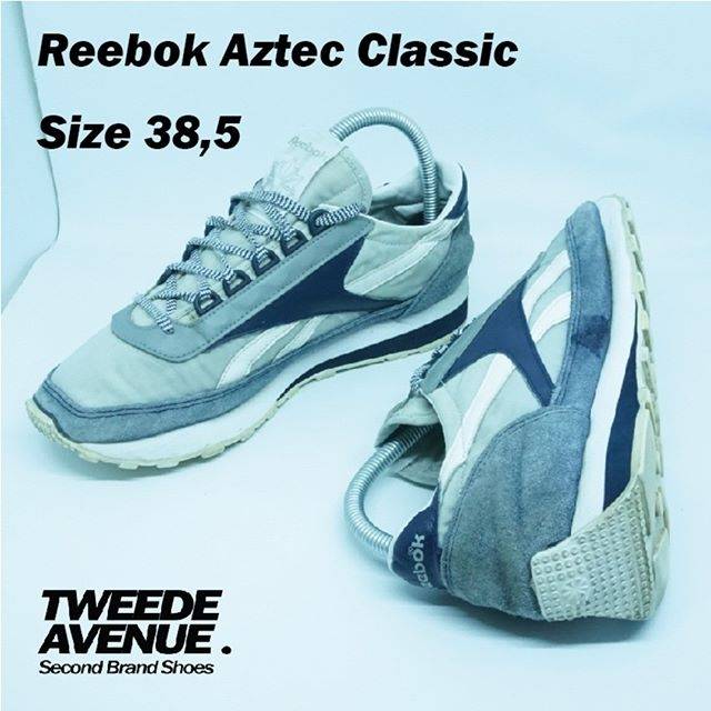 SEPATU SNEAKERS REEBOK AZTEC CASUAL PRIA (SECOND)