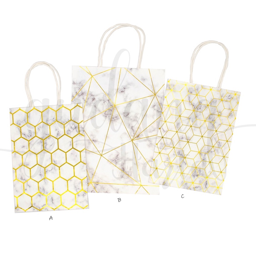 

GCC Paper Bag Marble Tas Kado Motif Kotak Kotak Persegi GCC 507288