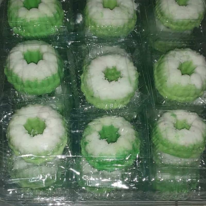 

Kue Putu Ayu