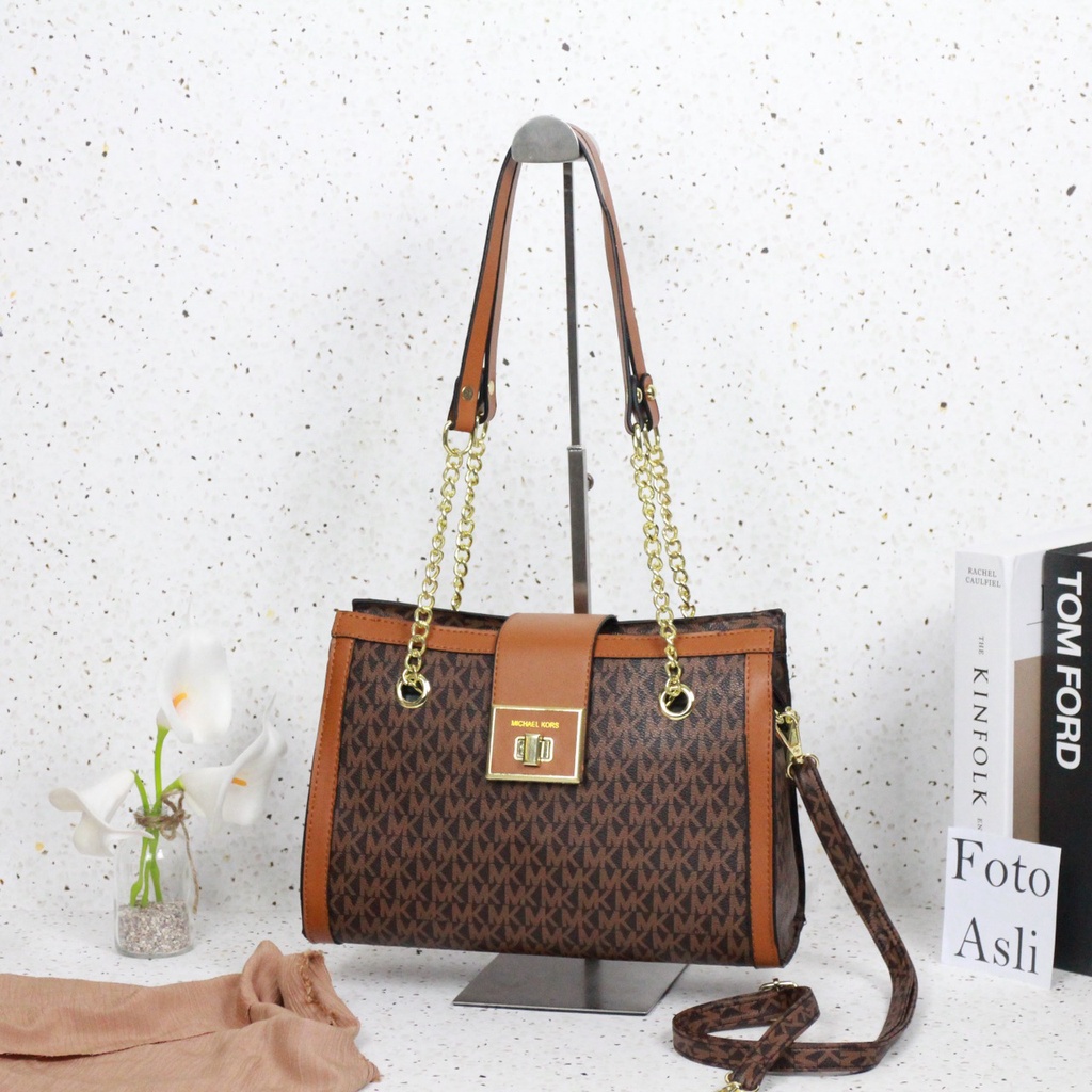 M*chael Kors TurnLock Shoulder bag 2153(FreeDustbag)