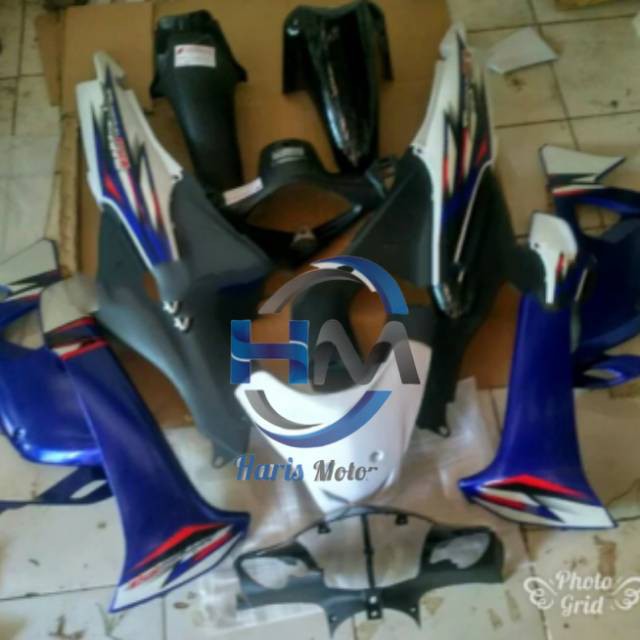 Body full set supra fit new, biru