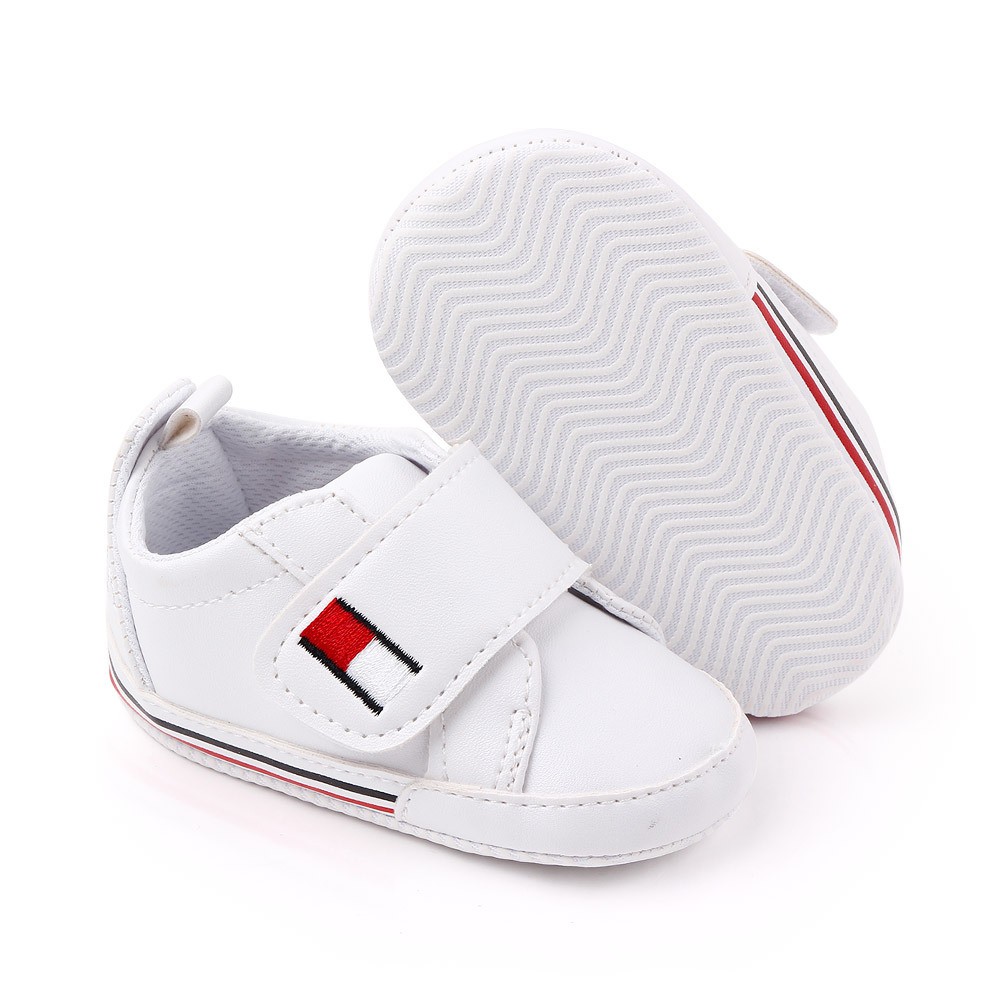 HappyOliver 2316 ENGLAND Sepatu Anak Laki Sepatu Bayi Prewalker Shoes 0-18 bulan Import