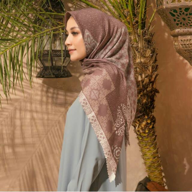 preloved scarf heaven lights