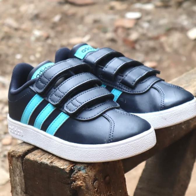 Sepatu Anak Adidas VL court original
