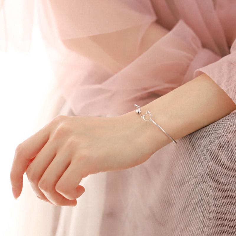 Gelang Tumpuk Bangle Versi Korea Bel Kucing Lucu Gelang Gelang Tumpuk Bangle Versi Korea Bel Kucing Lucu Gelang