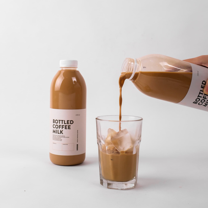 

PROMO BOTTLED COFFEE MILK (KOPI SUSU BOTOLAN) 1 Liter