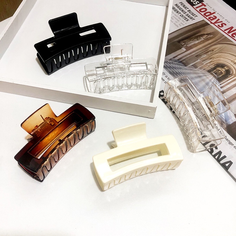JEPIT JEPITAN BADAI JEDAI KOTAK PERSEGI PANJANG MEDIUM KLIP RAMBUT TEBAL TRANSPARAN KOREA WANITA KOREAN WOMEN SQUARE RECTANGLE JAW THICK HAIR ACCESSORIES CLUTCHER CLAW CLIP CLIPS ACRYLIC TRANSPARENT THICK HAIR COLOR MEDIUM SIZE