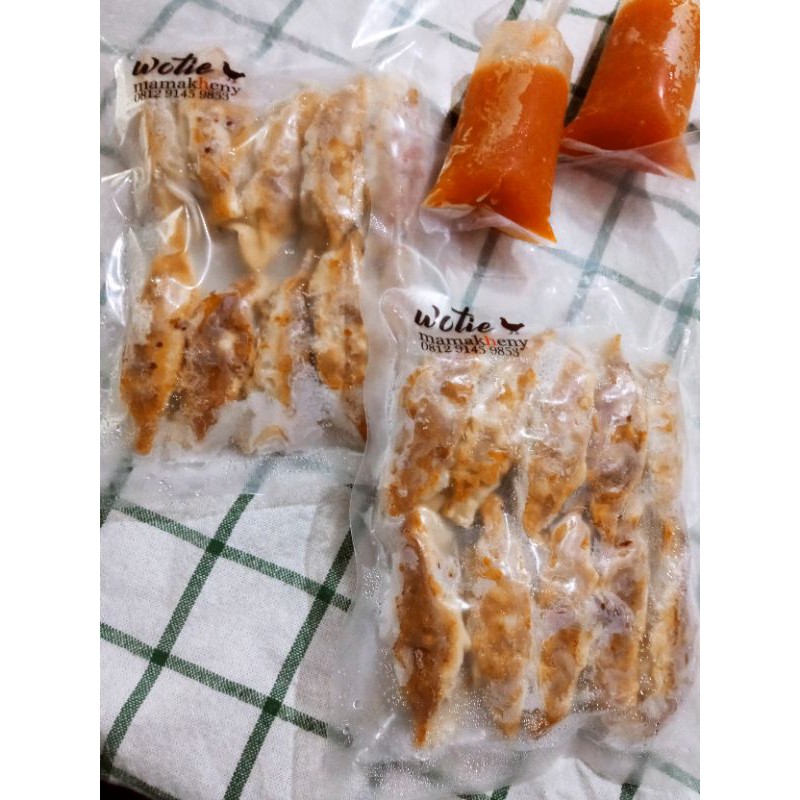 

WOTIE AYAM FROZEN