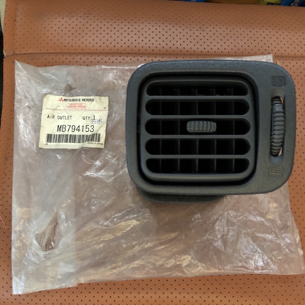 Kisi Kisi AC Lancer Evo 3