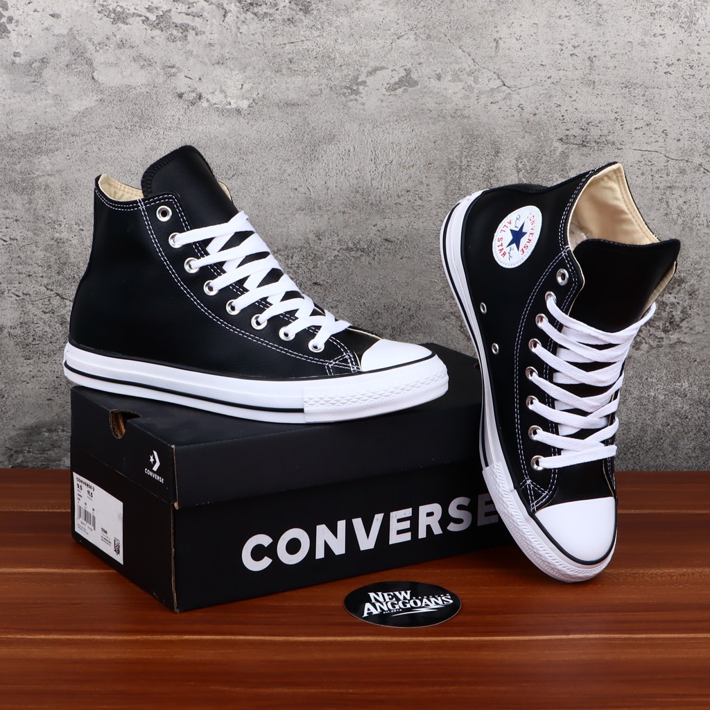 Sepatu Converse Chuck Taylor All Star Classic High Leather Kulit Black White Hitam Putih