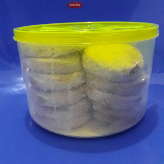 

Kue putri salju