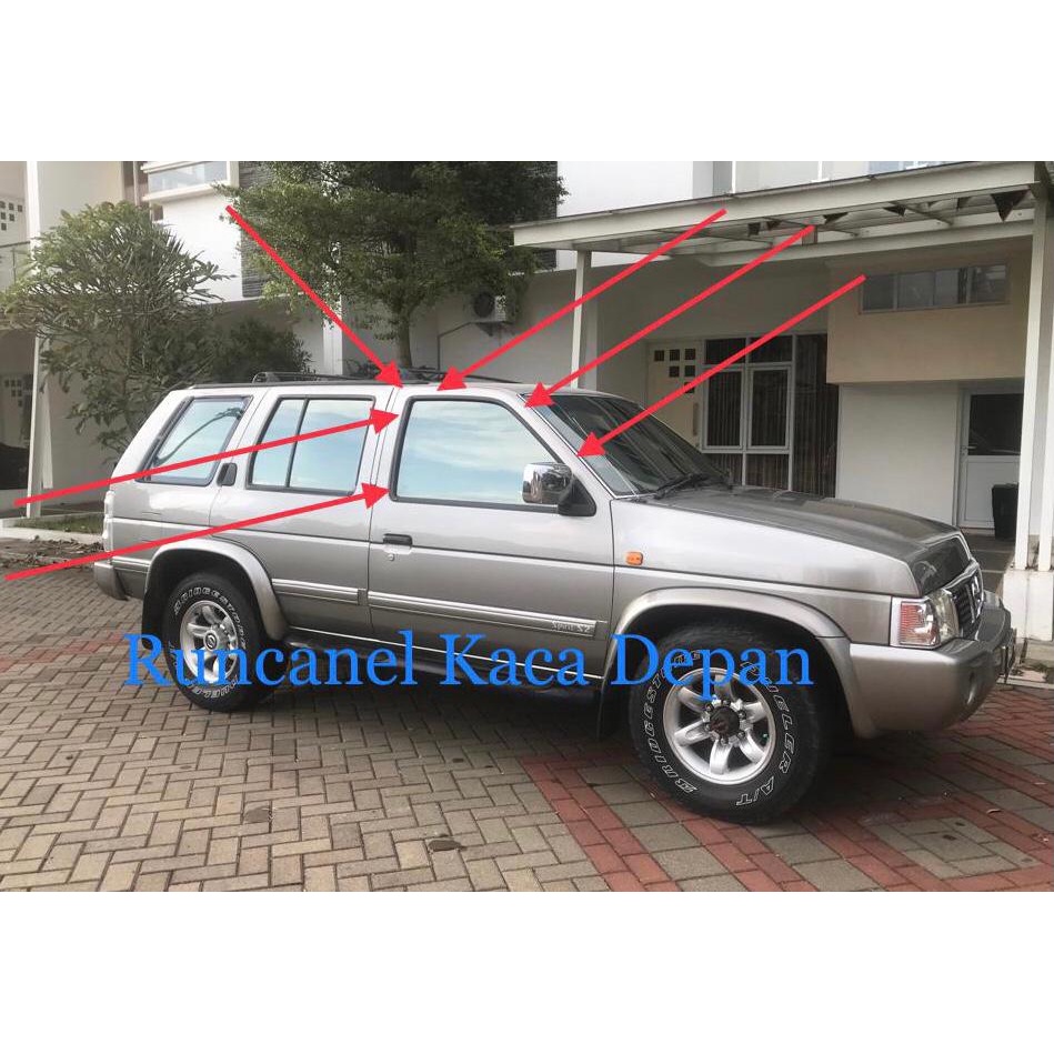Runcanel pintu depan Nissan Terrano