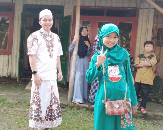 Setelan Baju Koko Sarung Batik Solo Pria Lengan Pendek