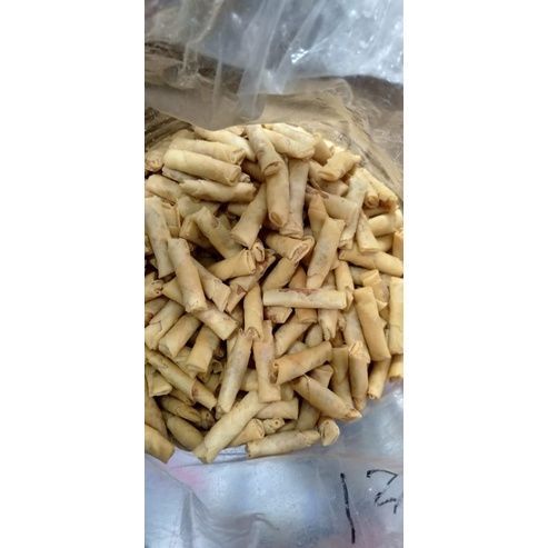 

sumpia udang/sumpia ebi kering/lumpia snack kiloan/250 gr sumpia pedes /makanan ringan