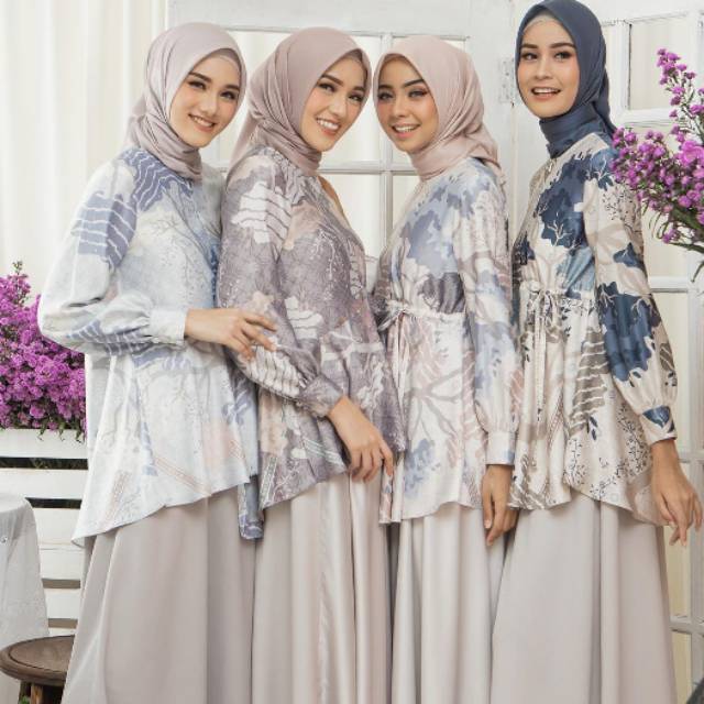 Melati Blouse by wearingklamby