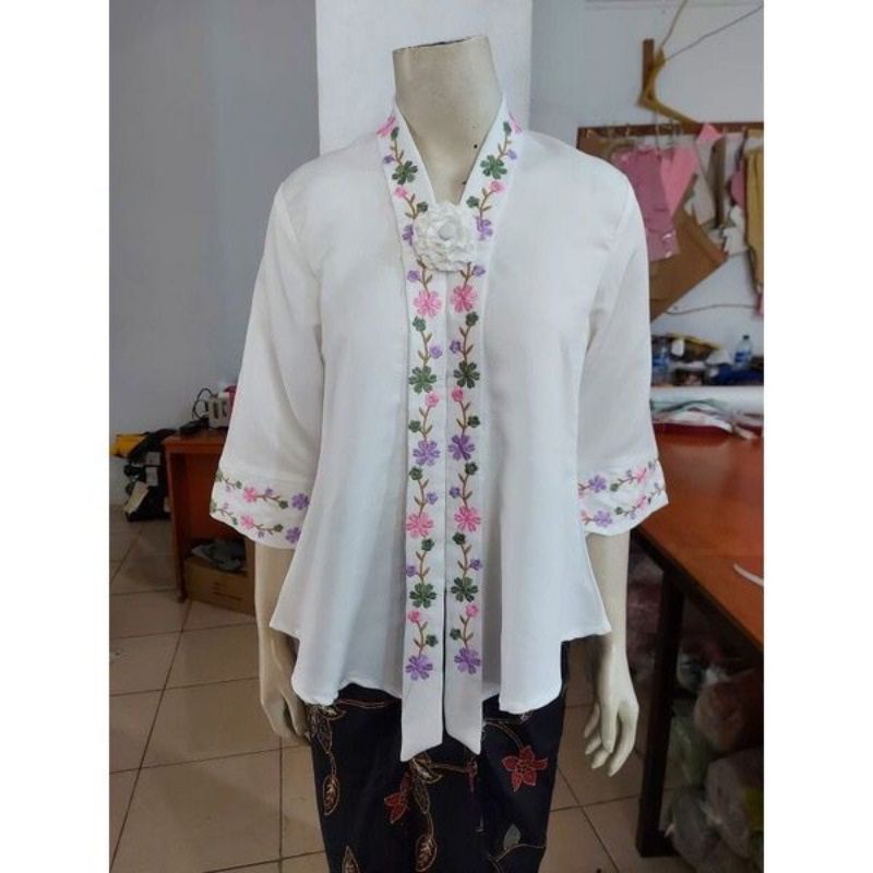 Promo Atasan blouse kebaya floy encim modern bordir Felicia