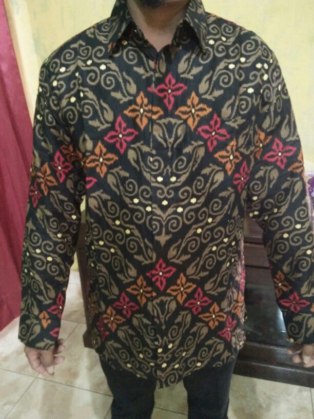 Kemeja Batik Panjang Kawung Gradasi  Katu Halus