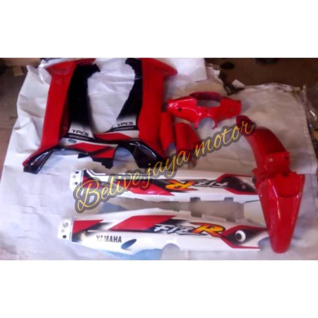 Full body halus F1ZR poswan merah putih