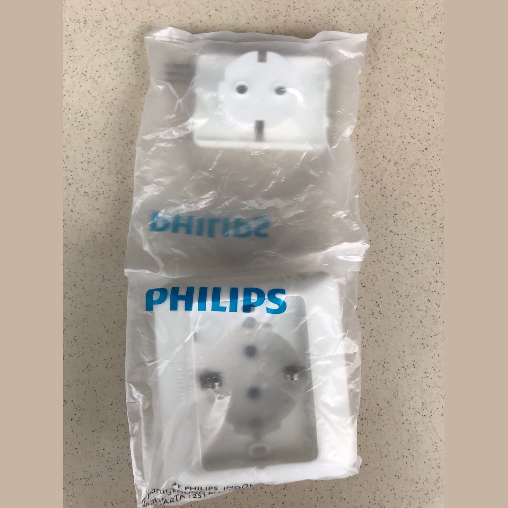 STOP KONTAK ESSENTIAL SOCKET PHILIPS