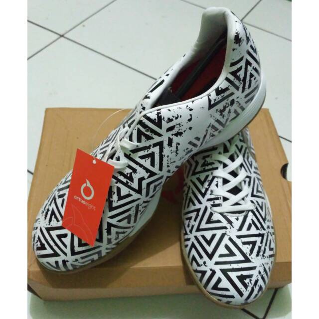 Sepatu Futsal  Ortuseight  Jogosala Shopee Indonesia