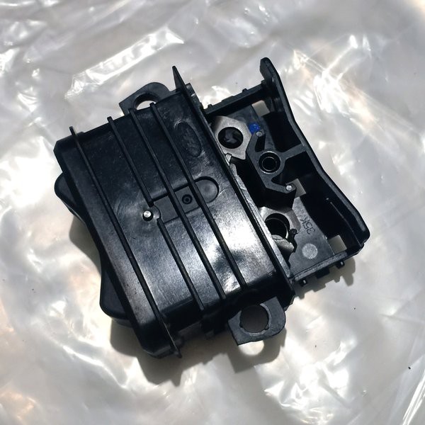 tombol pembuka jok switch assy seat pcx 150 new k97 pnp adv original