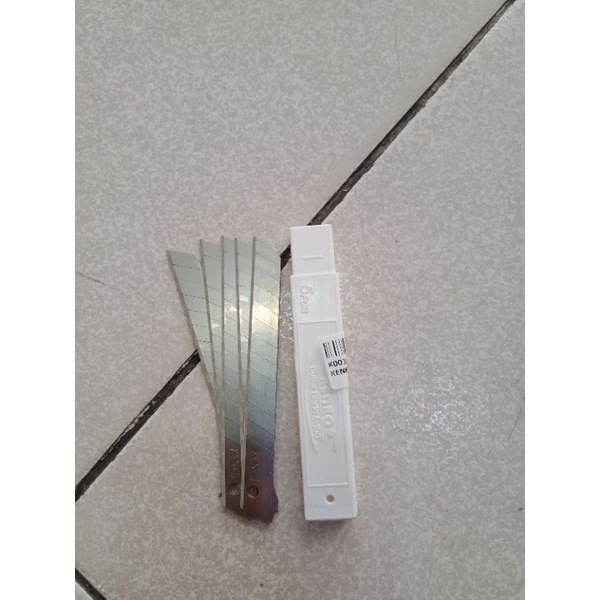 

Isi pisau cutter/Pisau cutter kenko/Pisau cutter tajam